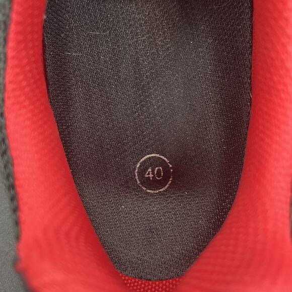 Peloton Black Red Cycling Shoes With Cleats Unisex sz 40 Womens sz 9 Mens sz 7